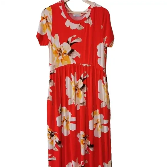 NWOT White Birch Floral Maxi Dress. EUC. Never worn. - Picture 1 of 9